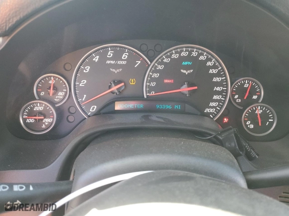 2005 Chevrolet Corvette with VIN 1G1YY24U455114087, listed as a Copart auction lot 89182395 with 93,396 mi miles and Salvage Title. Bid and sale history available at carsss.com. Image 9.