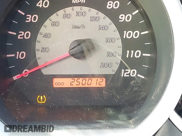 2006 Toyota Tacoma with VIN 3TMMU52N26M002740, listed as a IAAI auction lot 41684550 with 250,012 mi miles and . Bid and sale history available at DreamBid. Image 15.
