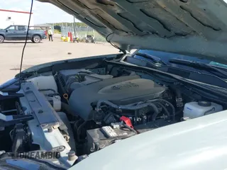 2023 Toyota Tacoma SR z VIN 3TYCZ5AN7PT110341, wystawiony jako IAAI lot #43170521 z przebiegiem 35 979 mil mil oraz . Historia ofert i sprzedaży dostępna na DreamBid. Obrazek 19.