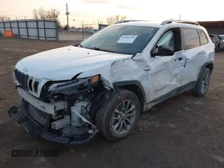 2019 Jeep Cherokee Latitude Plus with VIN 1C4PJLLN3KD147526, listed as a IAAI auction lot 41503928 with 131,379 mi miles and . Bid and sale history available at DreamBid. Image 17.