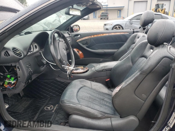 2005 Mercedes-Benz CLK-Class AMG with VIN WDBTK76G25T038189, listed as a Copart auction lot 82471484 with 171,459 mi miles and Clean Title. Bid and sale history available at carsss.com. Image 7.