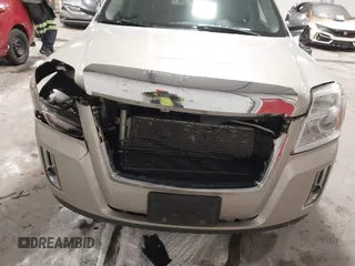 2015 GMC Terrain SLE with VIN 2GKFLWEK2F6266378, listed as a IAAI auction lot 41502765 with 104,441 mi miles and . Bid and sale history available at carsss.com. Image 6.