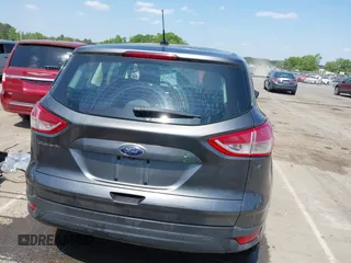 2015 Ford Escape S with VIN 1FMCU0F74FUB44251, listed as a IAAI auction lot 42070338 with 201,207 mi miles and . Bid and sale history available at DreamBid. Image 16.