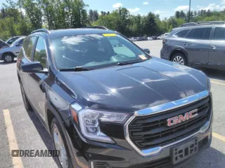 2022 GMC Terrain SLE z VIN 3GKALTEV8NL265474, wystawiony jako IAAI lot #42569668 z przebiegiem 104 173 mil mil oraz . Historia ofert i sprzedaży dostępna na DreamBid. Obrazek 3.