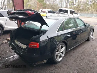 2018 Audi A8 L with VIN WAU44AFD8JN000478, listed as a IAAI auction lot 41726558 with 88,668 mi miles. Bid and sale history available at carsss.com. Image 4.