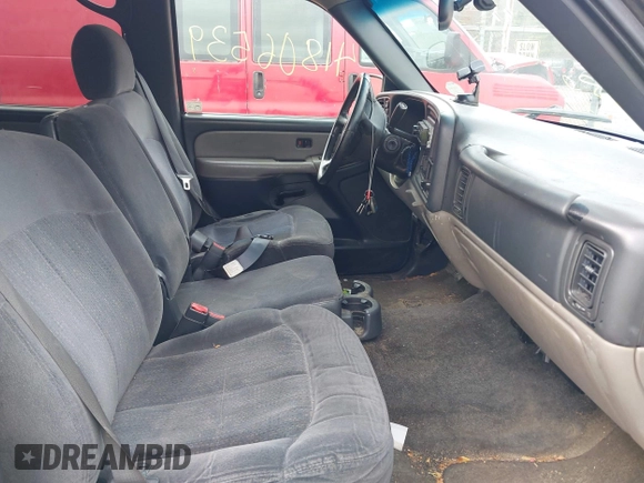 2002 Chevrolet Suburban LS with VIN 1GNFK16Z92J122439, listed as a IAAI auction lot 41806539 with 403,128 mi miles. Bid and sale history available at carsss.com. Image 5.