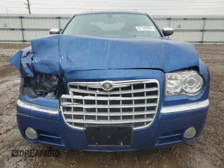 2009 Chrysler 300 with VIN 2C3KA63T29H581920, listed as a Copart auction lot 81120204 with 100,627 mi miles and Salvage Title. Bid and sale history available at carsss.com. Image 5.