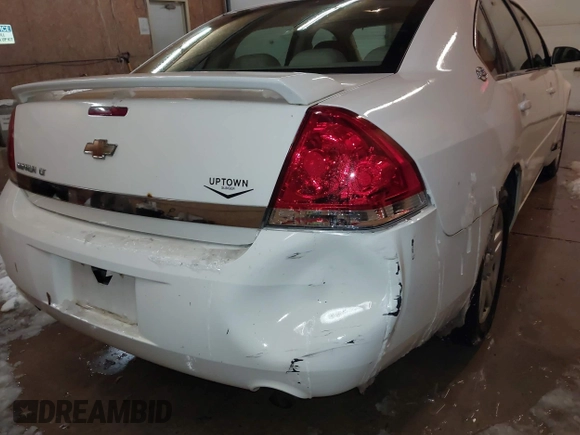 2006 Chevrolet Impala LT 3.9L with VIN 2G1WC581669260065, listed as a IAAI auction lot 41560440 with 141,649 mi miles and . Bid and sale history available at DreamBid. Image 6.
