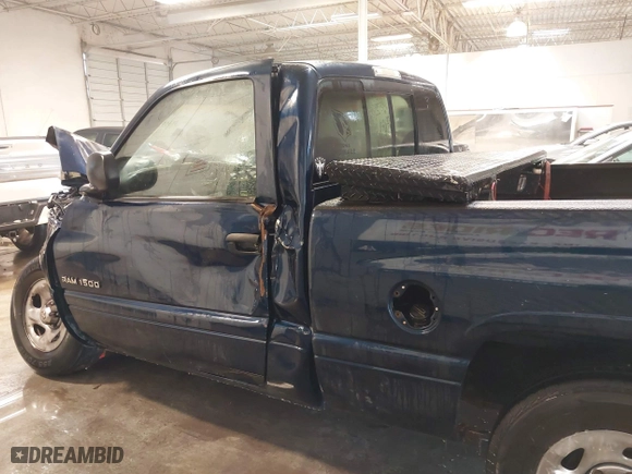 2001 Dodge Ram 1500 Work Special with VIN 1B7HC16X31S286937, listed as a IAAI auction lot 41305226 with 1 mi miles. Bid and sale history available at carsss.com. Image 13.