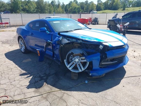 2017 Chevrolet Camaro 2LT with VIN 1G1FD1RX8H0139429, listed as a IAAI auction lot 40446926 with 161,760 mi miles. Bid and sale history available at carsss.com. Image 6.