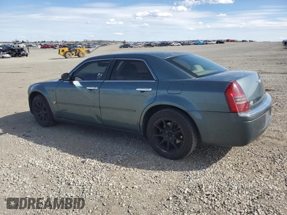 2005 Chrysler 300 with VIN 2C3JA63H95H628183, listed as a Copart auction lot 50269975 with 237,375 mi miles and Salvage Title. Bid and sale history available at carsss.com. Image 2.