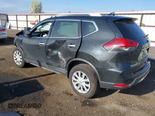 2017 Nissan Rogue SV with VIN KNMAT2MV2HP564782, listed as a IAAI auction lot 42099418 with 70,609 mi miles. Bid and sale history available at carsss.com. Image 3.