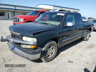2001 Chevrolet Silverado 1500 LS with VIN 2GCEC19T011322644, listed as a Copart auction lot 52231035 with 234,521 mi miles and Salvage Title. Bid and sale history available at DreamBid. Image 1.