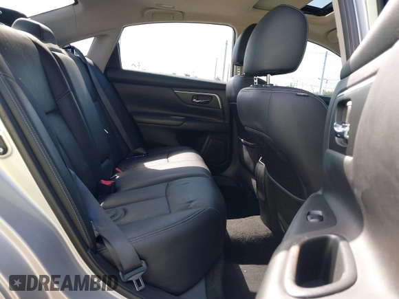 2016 Nissan Altima SR with VIN 1N4AL3AP3GC109477, listed as a IAAI auction lot 41512271 with 47,592 mi miles and . Bid and sale history available at DreamBid. Image 8.