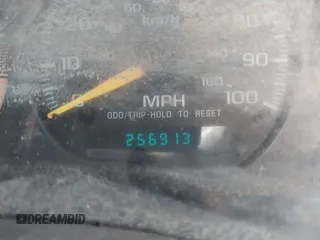 2001 Chevrolet S-10 LS with VIN 1GCCS19W918189223, listed as a IAAI auction lot 41597634 with 256,913 mi miles and . Bid and sale history available at DreamBid. Image 7.