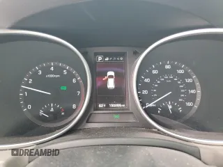 2018 Hyundai Santa Fe Ultimate с VIN 5XYZW4LA5JG513869, выставлен на аукционе Copart как лот 54176545 с пробегом 150 286 миль миль и Списание • Salvage title. История ставок и продаж доступна на DreamBid. Изображение 9.