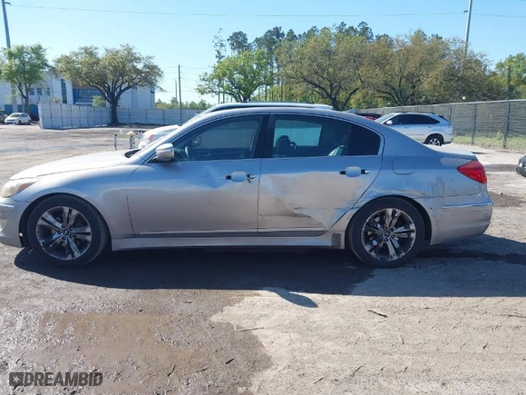 2013 Hyundai Genesis 3.8L with VIN KMHGC4DD7DU225231, listed as a IAAI auction lot 41616715 with 219,187 mi miles. Bid and sale history available at carsss.com. Image 14.