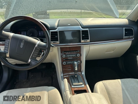 2011 Lincoln MKZ Hybrid with VIN 3LNDL2L33BR759329, listed as a Copart auction lot 45376155 with 131,927 mi miles and Clean Title. Bid and sale history available at carsss.com. Image 9.