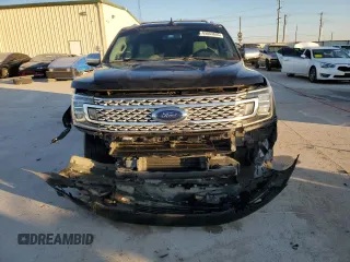 2020 Ford Expedition Platinum z VIN 1FMJU1LT0LEA51814, wystawiony jako Copart lot #89063605 z przebiegiem 89 903 mil mil oraz Czysty tytuł • Clean title. Historia ofert i sprzedaży dostępna na DreamBid. Obrazek 5.