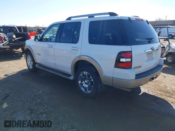 2006 Ford Explorer Eddie Bauer with VIN 1FMEU74E26UA59864, listed as a IAAI auction lot 41631105 with 119,348 mi miles. Bid and sale history available at carsss.com. Image 3.