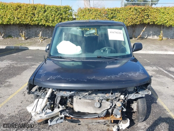 2004 Scion xB with VIN JTLKT324840149980, listed as a IAAI auction lot 41670229 with 193,674 mi miles. Bid and sale history available at carsss.com. Image 12.