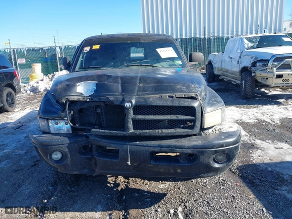2001 Dodge Ram 1500 with VIN 1B7HF16Y41S762385, listed as a IAAI auction lot 41428354 with 189,944 mi miles. Bid and sale history available at carsss.com. Image 12.