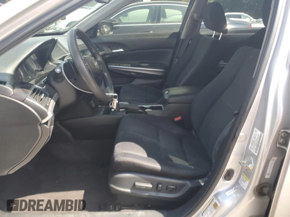 2013 Honda Crosstour EX z VIN 5J6TF1H33DL001982, wystawiony jako Copart lot #61656565 z przebiegiem 159 059 mil mil oraz Czysty tytuł • Clean title. Historia ofert i sprzedaży dostępna na DreamBid. Obrazek 7.
