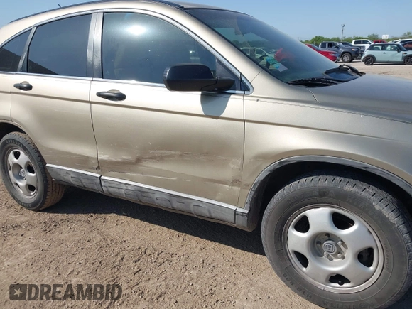 2008 Honda CR-V LX z VIN 3CZRE38328G700242, wystawiony jako IAAI lot #42003574 z przebiegiem 118 141 mil mil oraz . Historia ofert i sprzedaży dostępna na DreamBid. Obrazek 6.