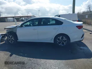 2021 Kia Forte LXS с VIN 3KPF24AD9ME312375, выставлен на аукционе IAAI как лот 41525460 с пробегом 64 280 миль миль и . История ставок и продаж доступна на DreamBid. Изображение 15.