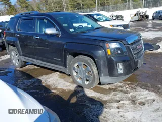 2012 GMC Terrain SLT-2 z VIN 2GKFLXE53C6208906, wystawiony jako IAAI lot #41687094 z przebiegiem 184 796 mil mil oraz . Historia ofert i sprzedaży dostępna na DreamBid. Obrazek 1.