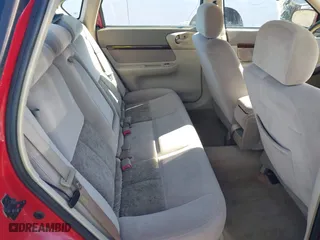 2004 Chevrolet Impala with VIN 2G1WF52E649122834, listed as a IAAI auction lot 41336250 with 263,772 mi miles. Bid and sale history available at carsss.com. Image 8.