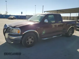 2000 Ford F-150 XL with VIN 1FTZX0722YKA62641, listed as a Copart auction lot 43924495 with Not provided miles and Clean title. Bid and sale history available at DreamBid. Image 1.