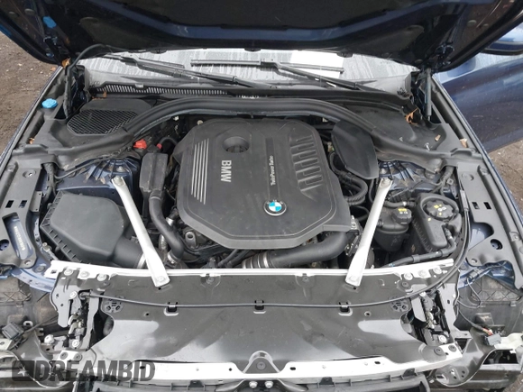 2019 BMW 5 Series 540i xDrive with VIN WBAJE7C51KWW10587, listed as a IAAI auction lot 41838935 with 85,655 mi miles and . Bid and sale history available at carsss.com. Image 10.
