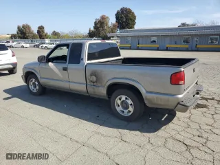 2002 GMC Sonoma SLS with VIN 1GTCS195028184355, listed as a Copart auction lot 54255905 with 218,655 mi miles and Clean Title. Bid and sale history available at carsss.com. Image 2.