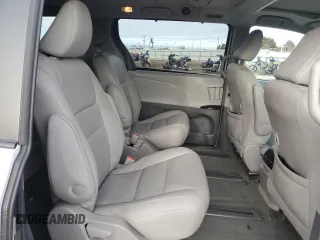 2018 Toyota Sienna XLE with VIN 5TDDZ3DC7JS198250, listed as a Copart auction lot 45917405 with 119,381 mi miles and Salvage Title. Bid and sale history available at carsss.com. Image 11.