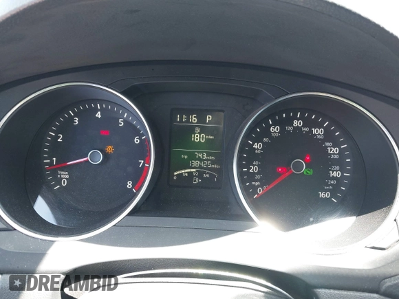 2015 Volkswagen Jetta SE with VIN 3VWD17AJ9FM298291, listed as a IAAI auction lot 42543981 with 138,425 mi miles and . Bid and sale history available at DreamBid. Image 7.