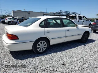 1998 Toyota Avalon XL with VIN 4T1BF18B9WU271848, listed as a Copart auction lot 49508095 with Not Provided miles and Salvage Title. Bid and sale history available at DreamBid. Image 3.