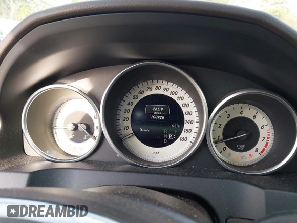 2015 Mercedes-Benz E-Class E 400 with VIN WDDKJ6FB4FF307393, listed as a IAAI auction lot 41775634 with 100,928 mi miles. Bid and sale history available at carsss.com. Image 7.