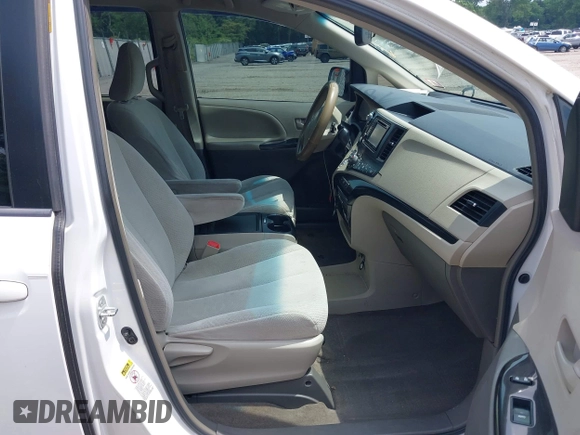 2013 Toyota Sienna LE AAS with VIN 5TDKK3DC6DS351233, listed as a IAAI auction lot 42652981 with 385,791 mi miles and . Bid and sale history available at DreamBid. Image 5.