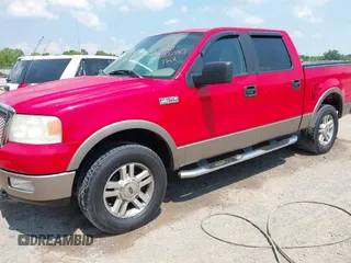 2005 Ford F-150 XLT с VIN 1FTPW14555FA82420, выставлен на аукционе IAAI как лот 42576949 с пробегом 176 361 миль миль и . История ставок и продаж доступна на DreamBid. Изображение 2.