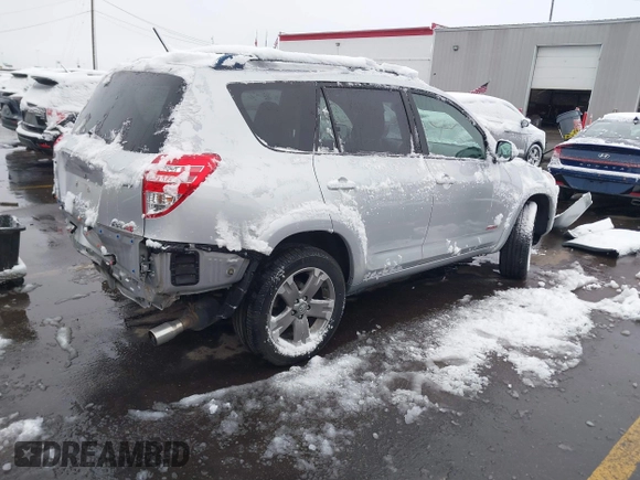 2011 Toyota RAV4 Sport with VIN JTMRF4DV9B5049268, listed as a IAAI auction lot 41814304 with 147,479 mi miles. Bid and sale history available at carsss.com. Image 4.