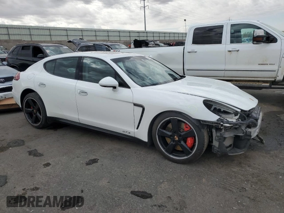 2014 Porsche Panamera GTS z VIN WP0AF2A76EL083319, wystawiony jako Copart lot #55517175 z przebiegiem 87 075 mil mil oraz Szkoda całkowita • Salvage title. Historia ofert i sprzedaży dostępna na DreamBid. Obrazek 4.