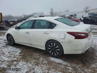 2018 Nissan Altima 2.5 SV with VIN 1N4AL3AP3JC158055, listed as a Copart auction lot 43686185 with 133,469 mi miles and Clean Title. Bid and sale history available at carsss.com. Image 2.