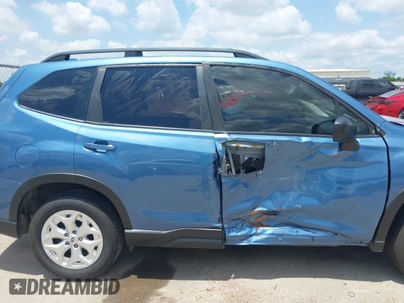 2021 Subaru Forester z VIN JF2SKADC0MH481552, wystawiony jako IAAI lot #42365784 z przebiegiem 22 549 mil mil oraz . Historia ofert i sprzedaży dostępna na DreamBid. Obrazek 6.