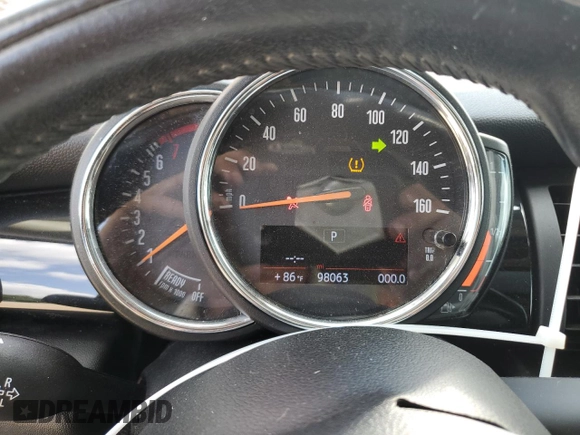 2019 MINI Hardtop Cooper with VIN WMWXP5C57K2H30753, listed as a Copart auction lot 57347275 with 98,063 mi miles and Salvage title. Bid and sale history available at DreamBid. Image 9.