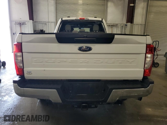 2021 Ford F-350 XL with VIN 1FT8W3BN7MED72617, listed as a Copart auction lot 61134705 with 95,600 mi miles and Salvage title. Bid and sale history available at DreamBid. Image 6.