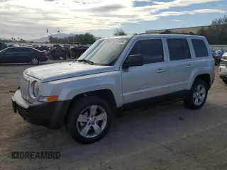 2011 Jeep Patriot Latitude z VIN 1J4NF1GB8BD115081, wystawiony jako Copart lot #54710265 z przebiegiem 139 614 mil mil oraz Szkoda całkowita • Salvage title. Historia ofert i sprzedaży dostępna na DreamBid. Obrazek 1.
