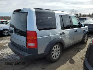 2006 Land Rover LR3 SE with VIN SALAE25476A402106, listed as a Copart auction lot 46053735 with 230,813 mi miles and Salvage Title. Bid and sale history available at carsss.com. Image 3.