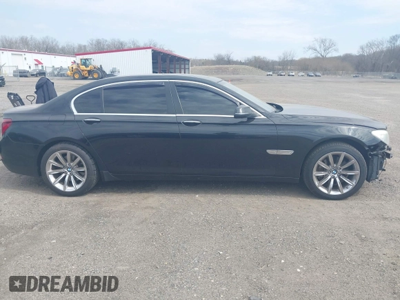2015 BMW 7 Series 740Li xDrive with VIN WBAYF4C55FD874116, listed as a IAAI auction lot 41877144 with 156,280 mi miles. Bid and sale history available at carsss.com. Image 14.