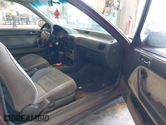 1992 Honda Accord z VIN 1HGCB7252NA025400, wystawiony jako IAAI lot #42438708 z przebiegiem 306 637 mil mil oraz . Historia ofert i sprzedaży dostępna na DreamBid. Obrazek 5.